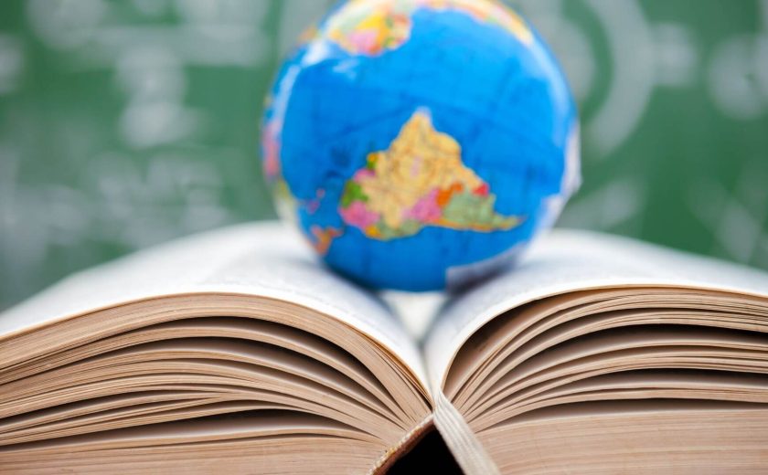 Best-Universities-in-Greece-cover-photo