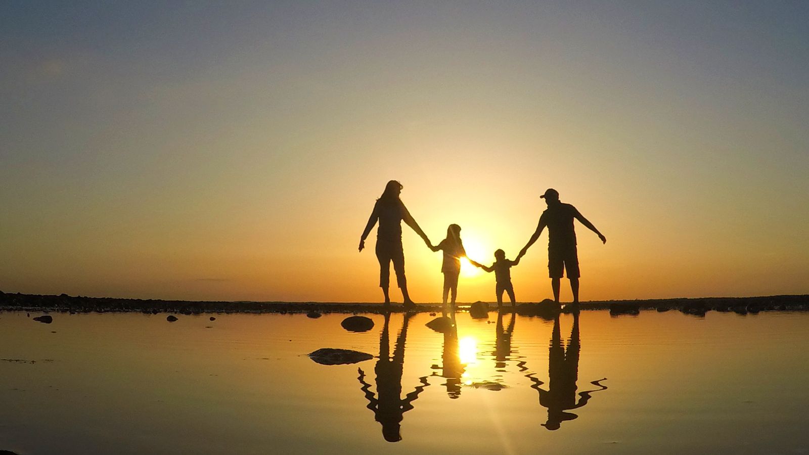 dominica-beyond-countries-1600x900